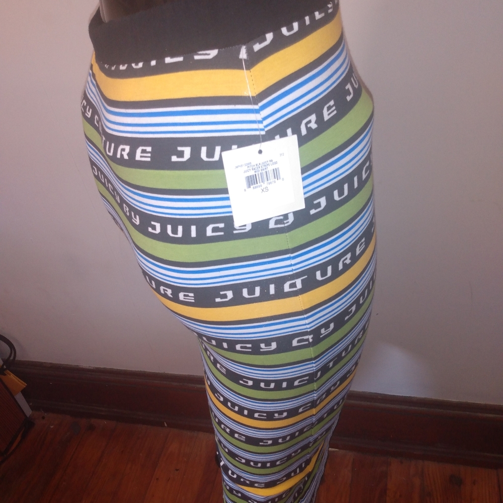 Authentic juicy couture skirt - Picture 1 of 4